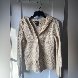 American Eagle Hand Knit 100% Lamb Wool Hooded Sweater Size Medium